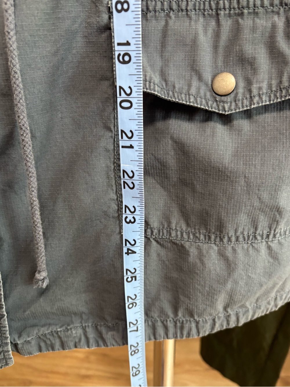 Mudd slate blue utility vest with hood and drawstrings, size 1X - Picture 6 of 8